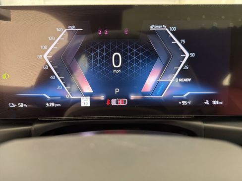 Used 2023 BMW i4 eDrive35 RWD image 18