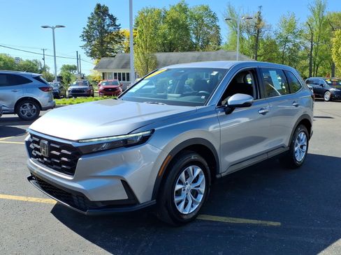 Certified 2023 Honda CR-V LX image 3
