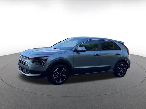 Used 2026 Kia Niro LX FWD image 8