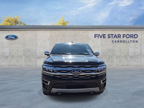 Used 2024 Ford Expedition Max Platinum image 3