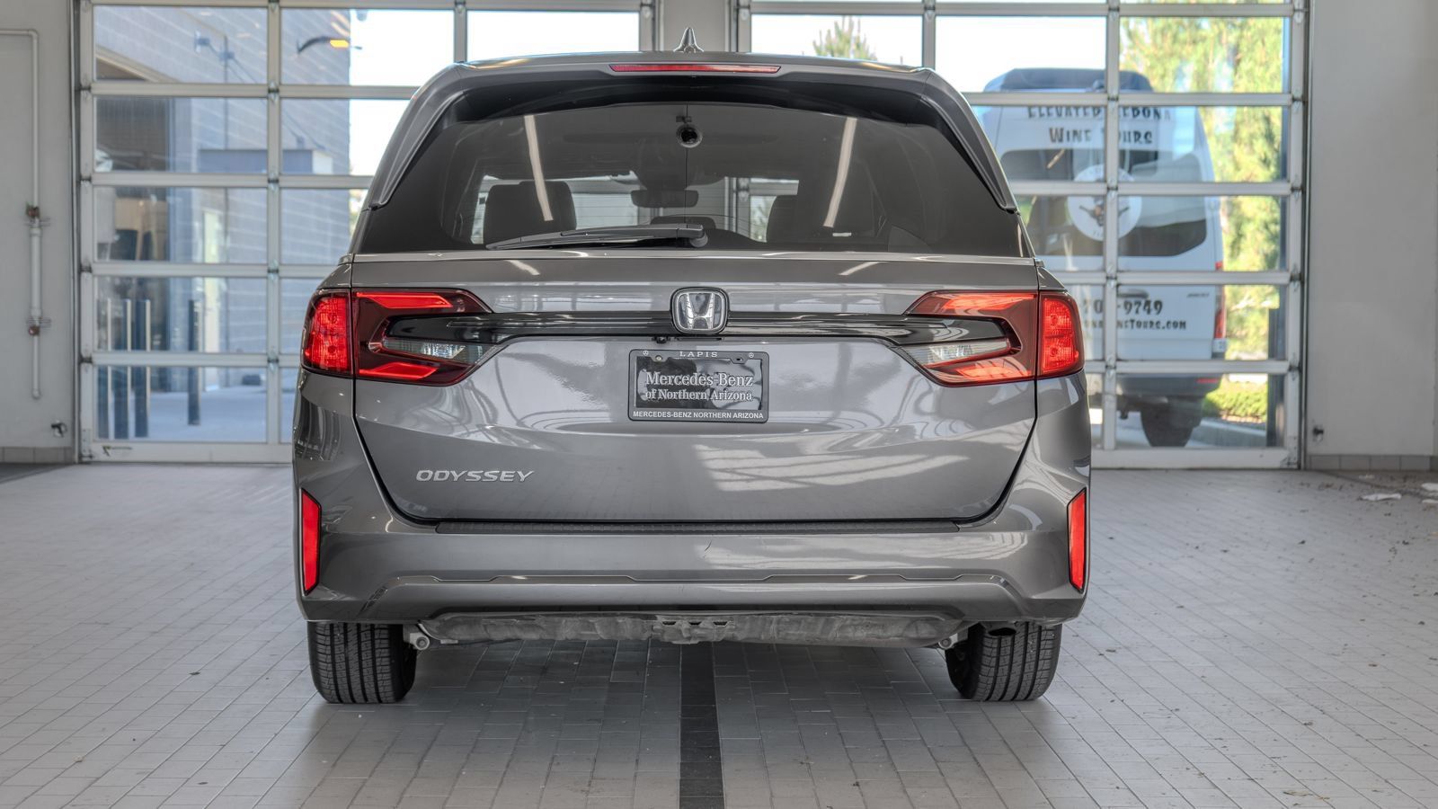 Used 2025 Honda Odyssey EX-L image 13