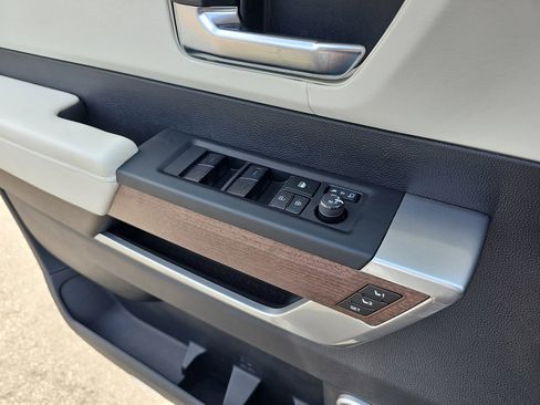 Used 2022 Toyota Tundra Capstone image 30