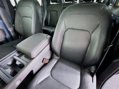 Used 2024 Land Rover Defender 110 S image 22