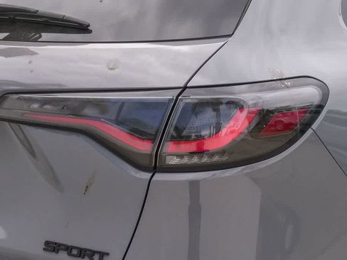Used 2024 Honda HR-V Sport image 10