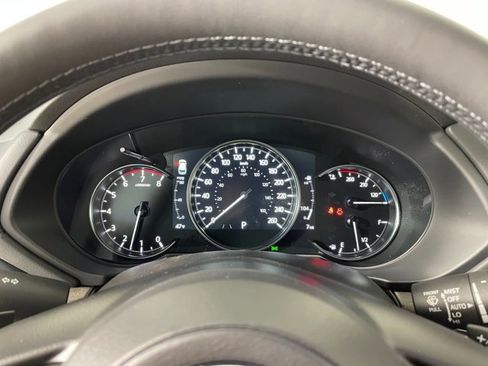 New 2025 MAZDA CX-5 Signature image 5