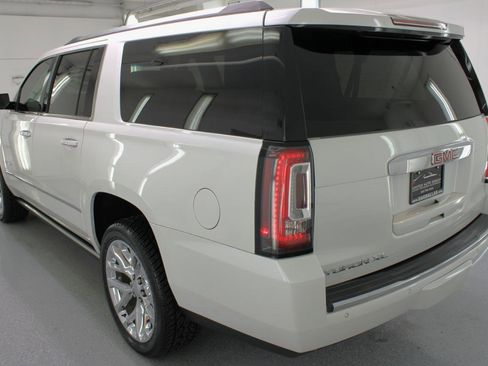 Used 2018 GMC Yukon XL Denali w/ Denali Ultimate Package image 7