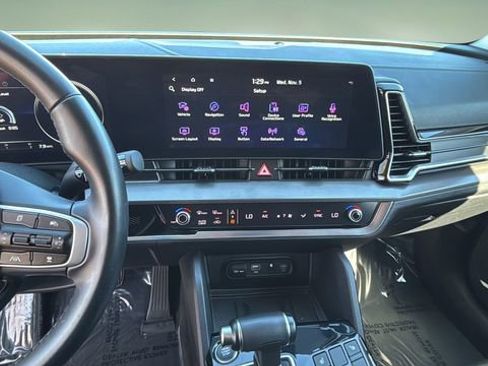 Used 2024 Kia Sportage SX image 10