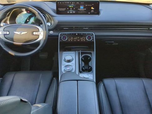 Used 2023 Genesis GV80 2.5T w/ Prestige Package image 13