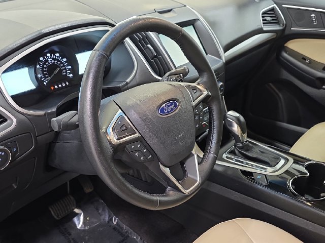 Used 2015 Ford Edge SEL w/ Equipment Group 201A AWD/4WD image 12