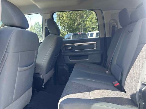 Used 2018 RAM 2500 SLT w/ Luxury Group image 20