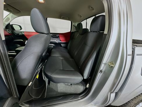 Used 2016 Toyota Tacoma SR5 w/ Towing Package RWD image 25