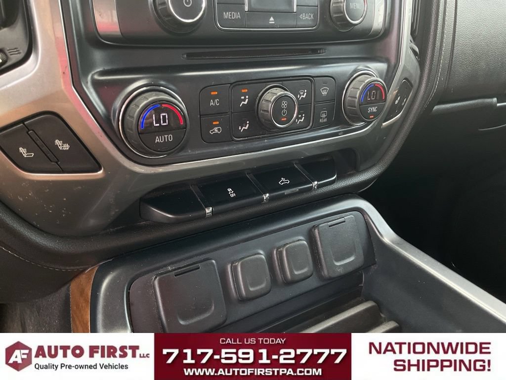Used 2017 Chevrolet Silverado 1500 LTZ AWD/4WD image 34