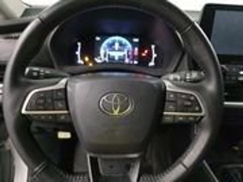 Certified 2024 Toyota Grand Highlander XLE image 10