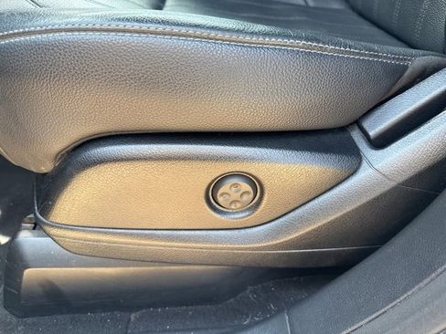 Used 2018 Mercedes-Benz GLE 350 GLE 350 w/ Premium 1 Package image 21