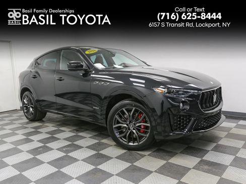 Used 2020 Maserati Levante S GranSport image 1