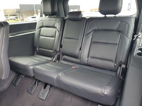 New 2025 Lincoln Navigator L Reserve w/ Jet Appearance Package image 31