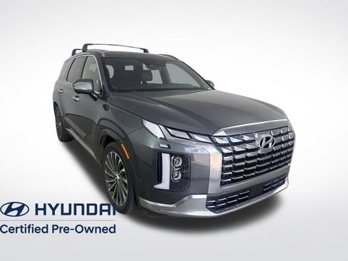 Used 2024 Hyundai Palisade Calligraphy FWD image 1