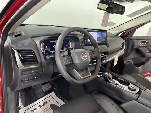 New 2026 Nissan Rogue Platinum image 19