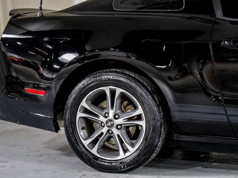 Used 2014 Ford Mustang Premium w/ Equipment Group 201A image 6