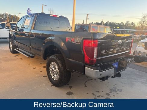 Used 2022 Ford F250 XLT w/ XLT Premium Package image 5