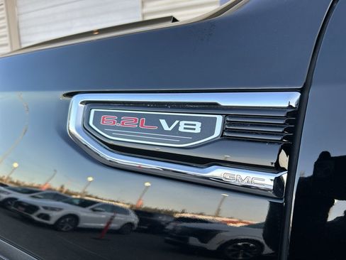 Used 2021 GMC Sierra 1500 Denali w/ Denali Ultimate Package image 8