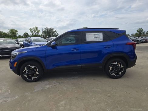 New 2026 Kia Seltos S FWD image 5
