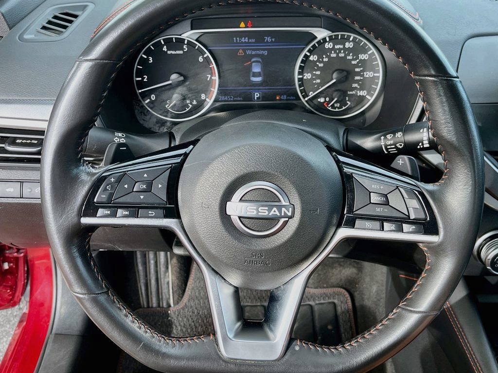 Used 2023 Nissan Altima 2.5 SR AWD/4WD image 11