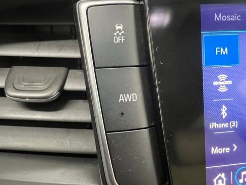 Used 2021 Buick Enclave Essence AWD/4WD image 22