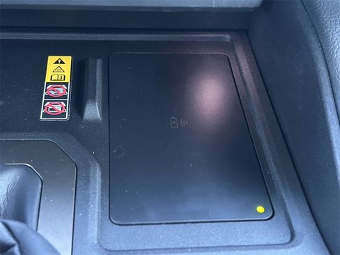 Used 2024 Toyota Land Cruiser image 39