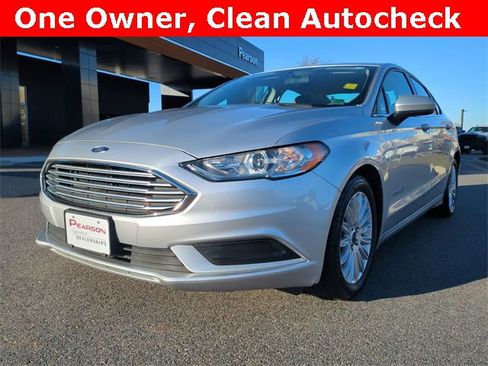 Used 2017 Ford Fusion S image 8