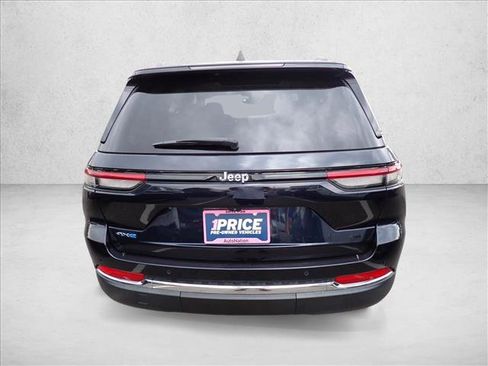 Used 2022 Jeep Grand Cherokee Limited 4xe AWD/4WD image 3
