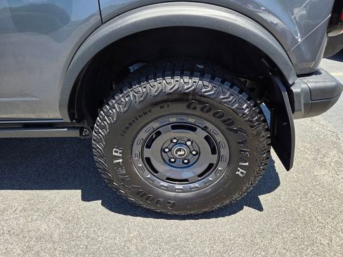 Used 2025 Ford Bronco Badlands AWD/4WD image 9