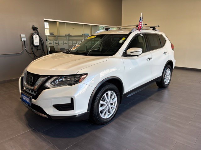 Used 2017 Nissan Rogue SV w/ SV Premium Package AWD/4WD image 34