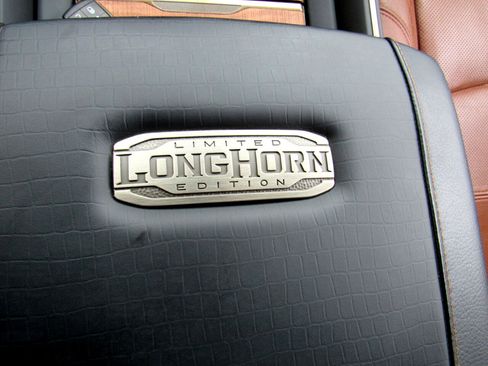 Used 2024 RAM 2500 Limited image 30