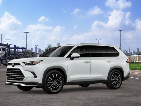 New 2026 Toyota Grand Highlander AWD Hybrid image 2