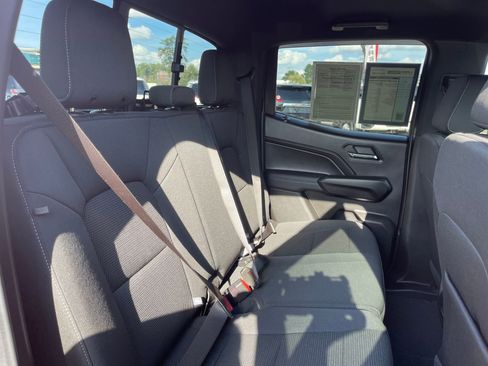 Used 2024 GMC Canyon Elevation w/ Convenience Package image 23