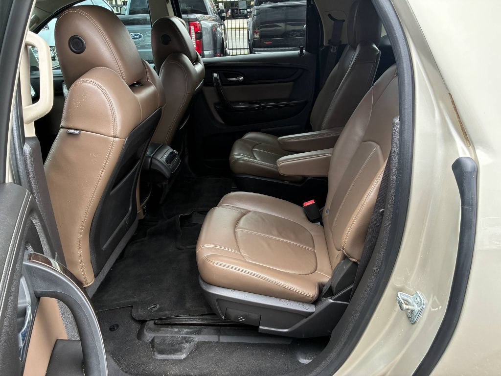 Used 2015 GMC Acadia SLT w/ Open Road Package FWD image 11