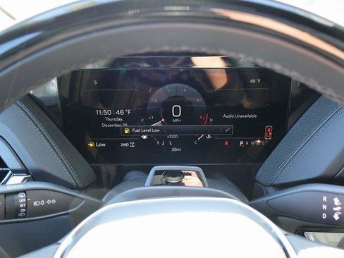 New 2026 GMC Yukon XL Denali w/ Denali Reserve Package image 34