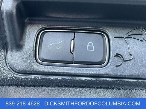 Certified 2022 Ford Explorer Platinum w/ Equipment Group 601A image 11