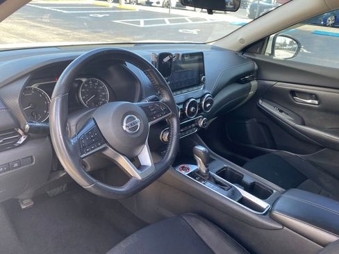 Used 2020 Nissan Sentra SV FWD image 14
