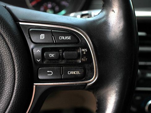 Used 2018 Kia Optima EX image 24