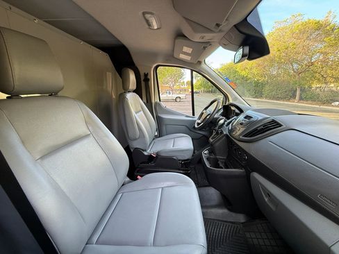 Used 2019 Ford Transit 250 130 Low Roof image 20