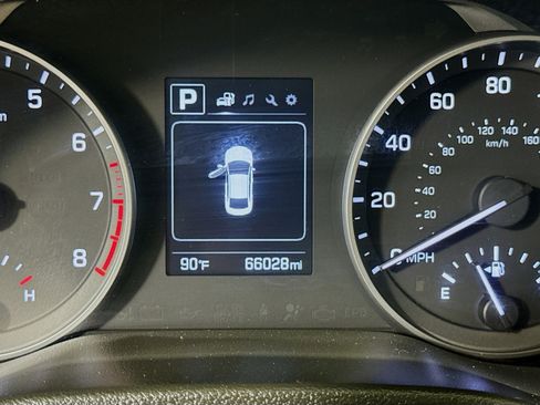 Used 2018 Hyundai Elantra SEL image 16