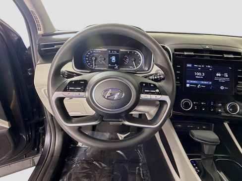 Used 2023 Hyundai Tucson SEL FWD image 13
