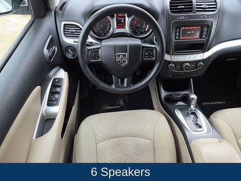 Used 2014 Dodge Journey SXT w/ Flexible Seating Group image 3
