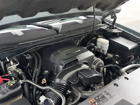 Used 2011 Chevrolet Silverado 1500 LTZ w/ LTZ Plus Package AWD/4WD image 33
