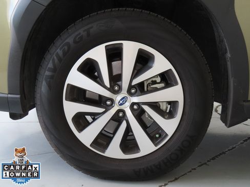 Used 2025 Subaru Outback Premium w/ Popular Package #1 image 28