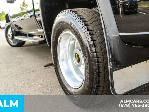 Used 2022 Chevrolet Silverado 3500 High Country image 15