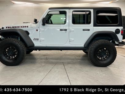 Used 2019 Jeep Wrangler Unlimited Rubicon w/ Cold Weather Group