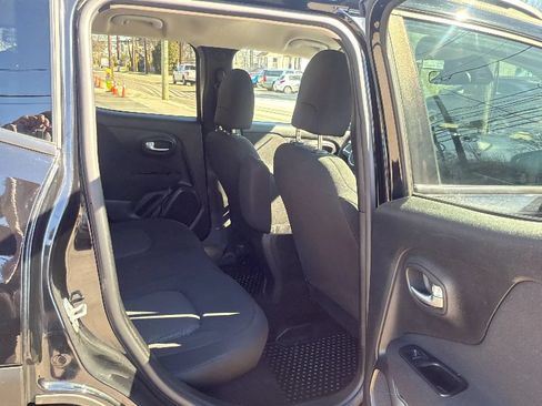 Used 2019 Jeep Renegade Sport AWD/4WD image 26